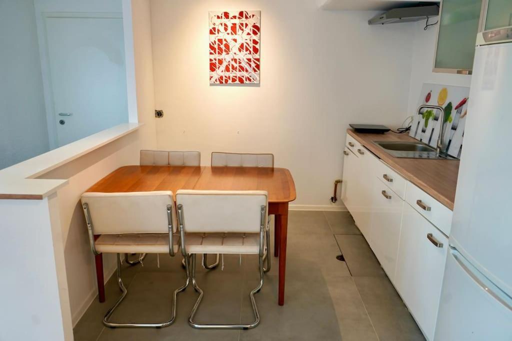 Appartement Helle Kellerwohnung Im Gruenen Mit Sauna *
